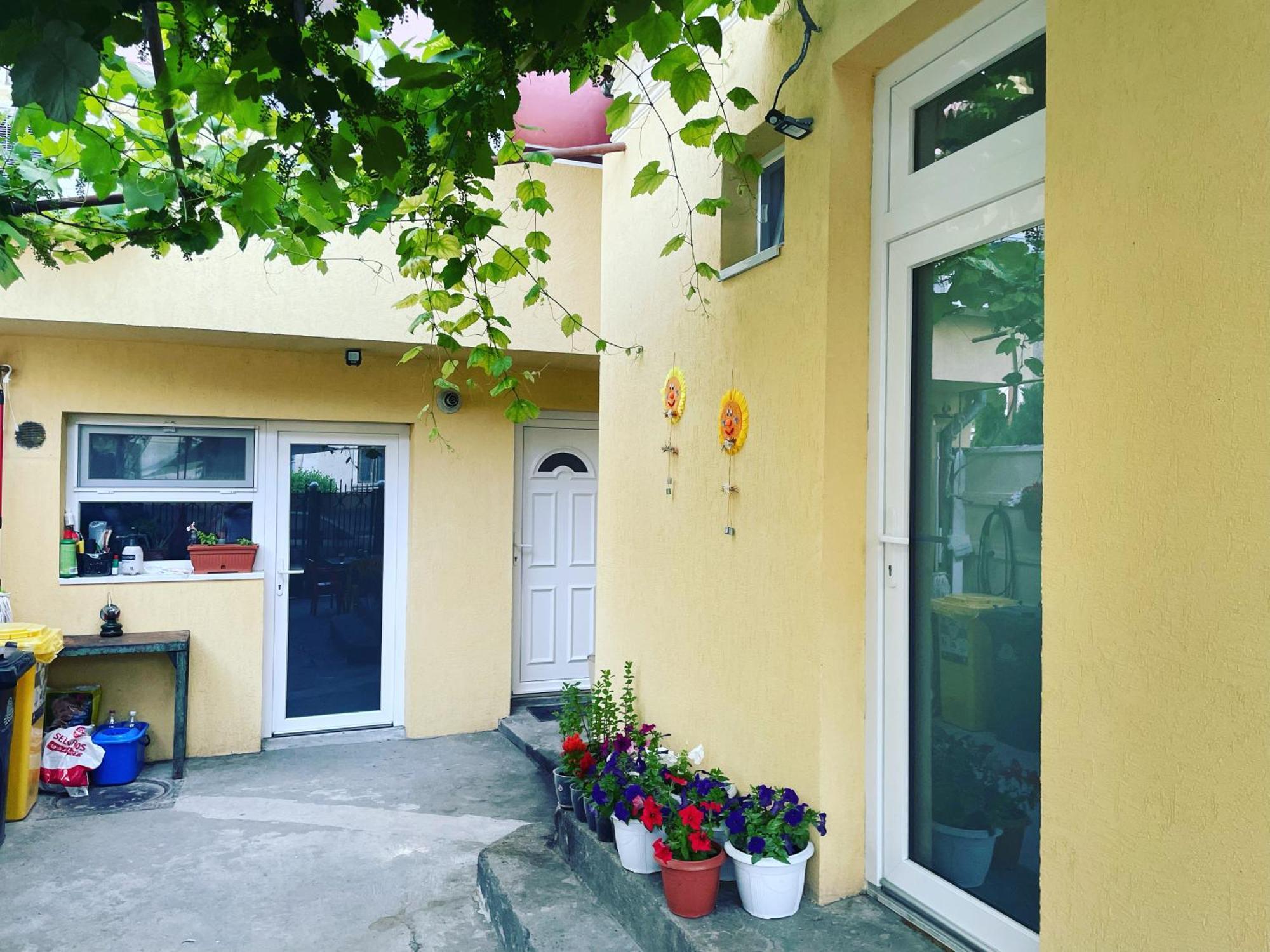 Summer Vibe - Apartament La Curte Konstanca Zewnętrze zdjęcie